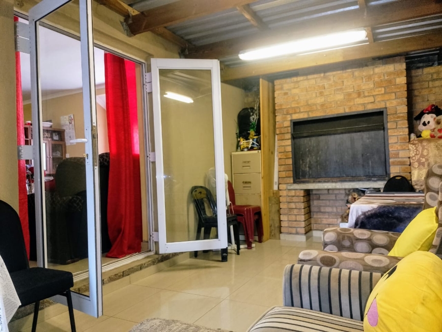 3 Bedroom Property for Sale in Belhar Western Cape